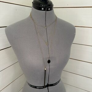 Gold Minimalist Necklace with Circular Pendant